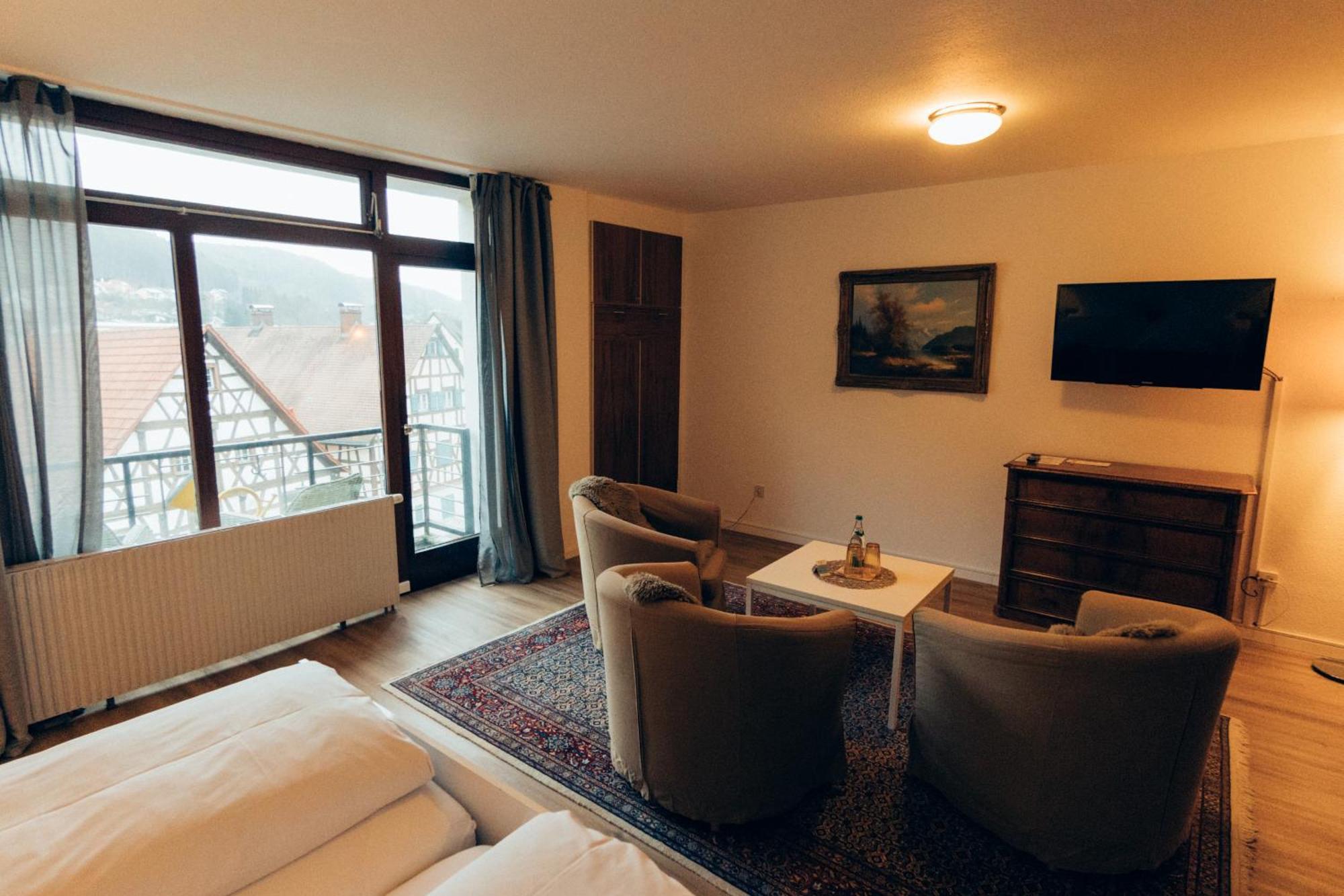 Gasthof Hotel Zur Post Egloffstein Exteriér fotografie